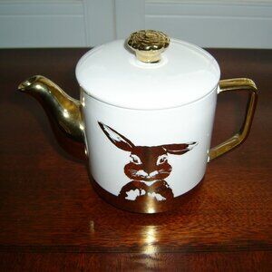 Adorable Gold & White Rabbit Themed Teapot, VGUC